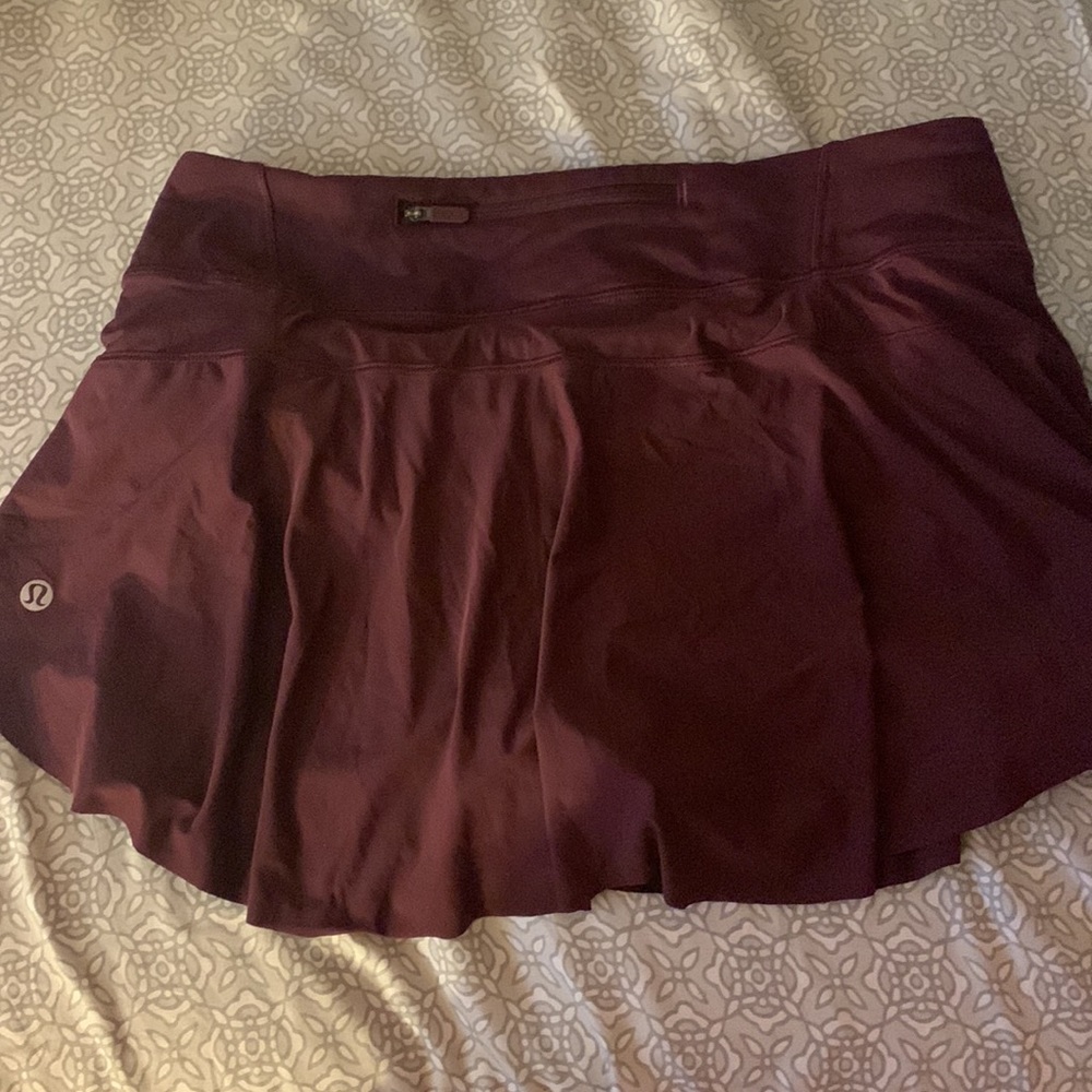 Lululemon Quick pace skirt